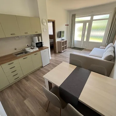 Apartment Petita Garden Siofok