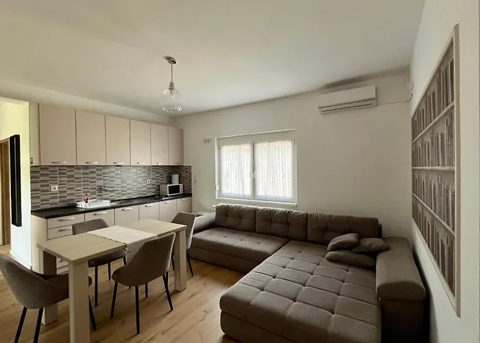 דירה Petita Garden שיופוק